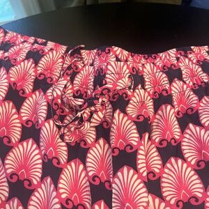 crown & ivy Pink Shell-Print Elastic Waist Skirt